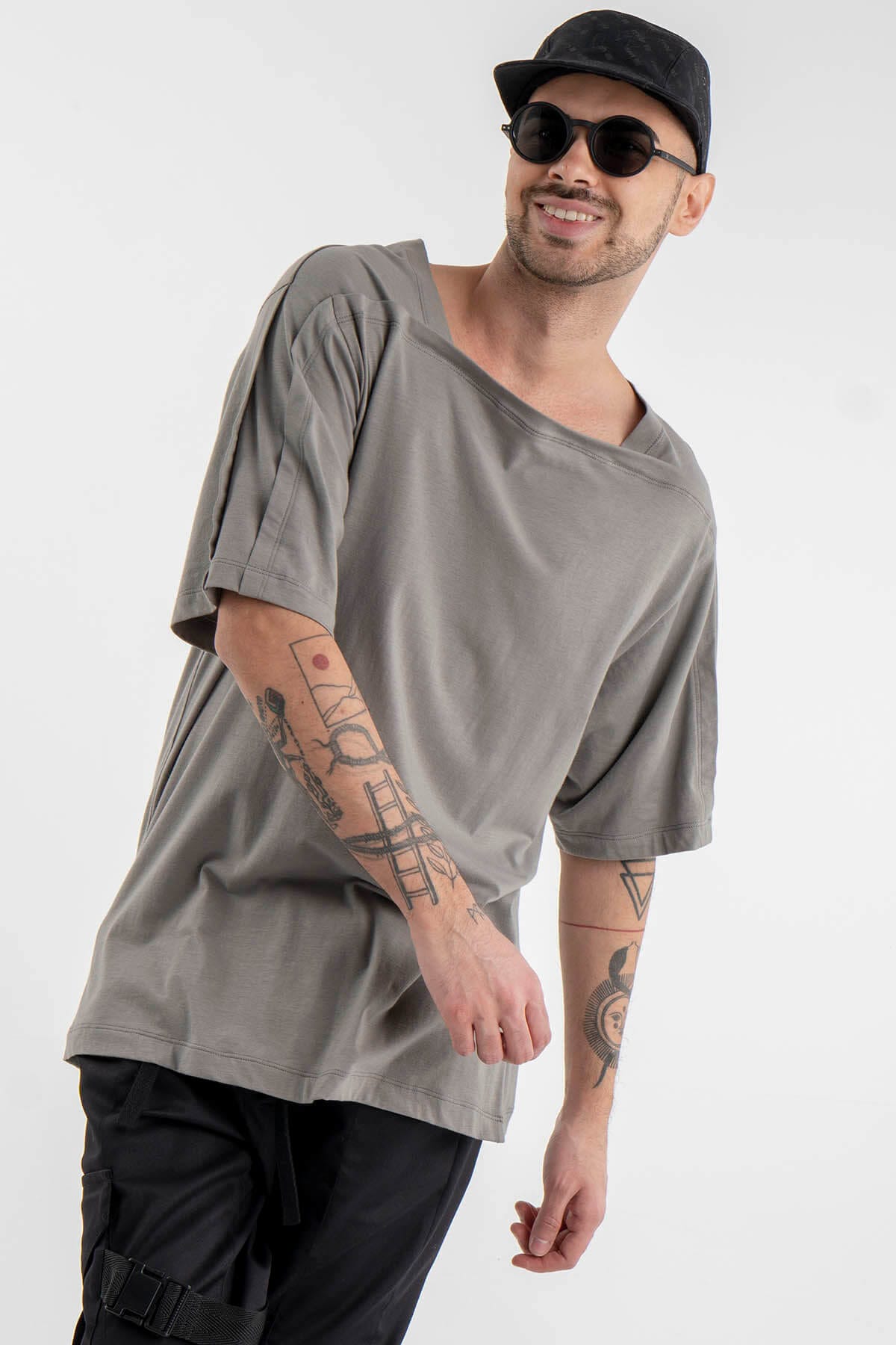 Oversized T-shirt in Grey