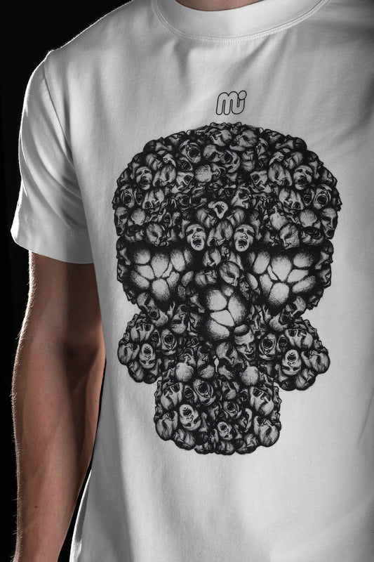 Hand painted T-shirt “Thoughts” White