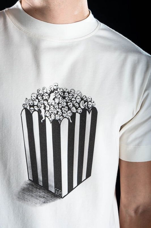Hand painted T-shirt “Popcorn” White