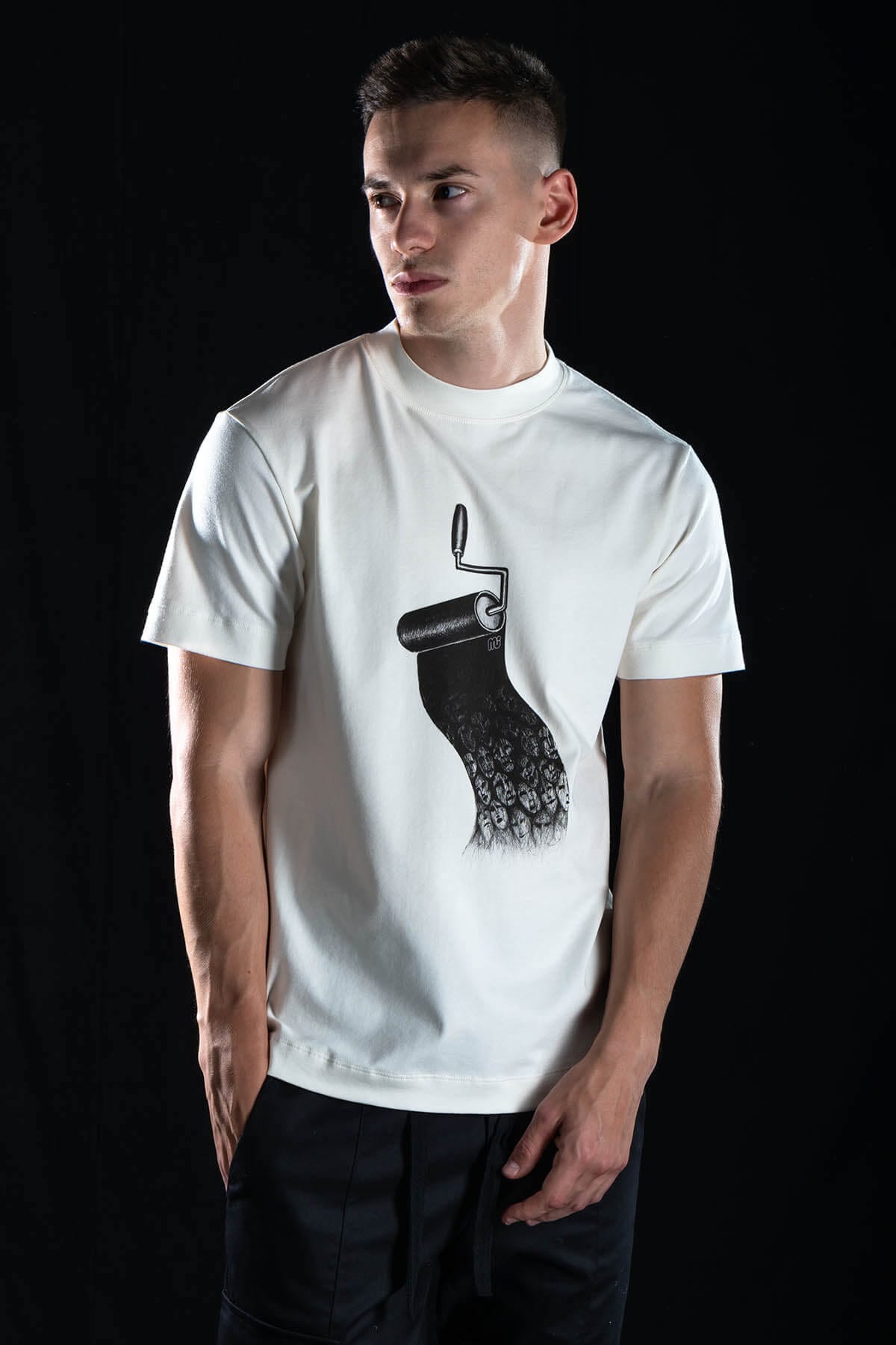 Hand Drawn T-shirt “Paint” White