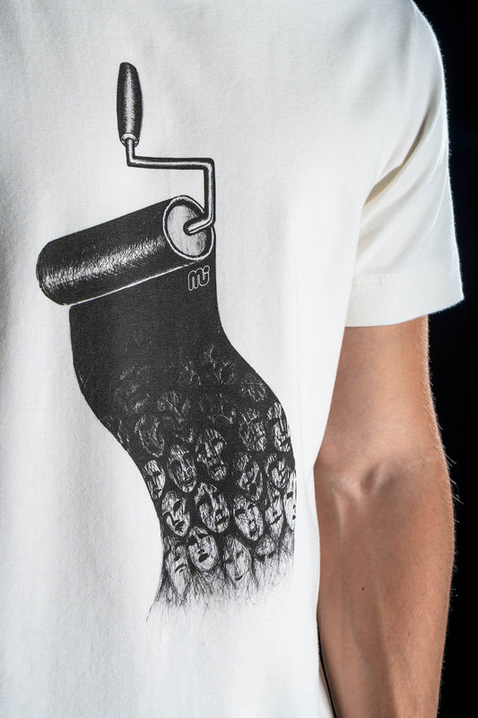 Hand Drawn T-shirt “Paint” White