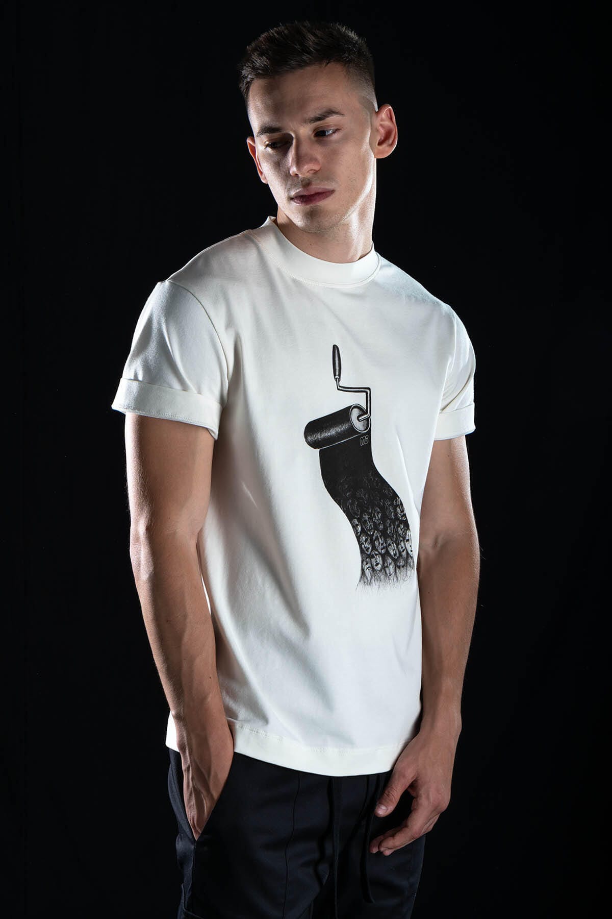 Hand Drawn T-shirt “Paint” White