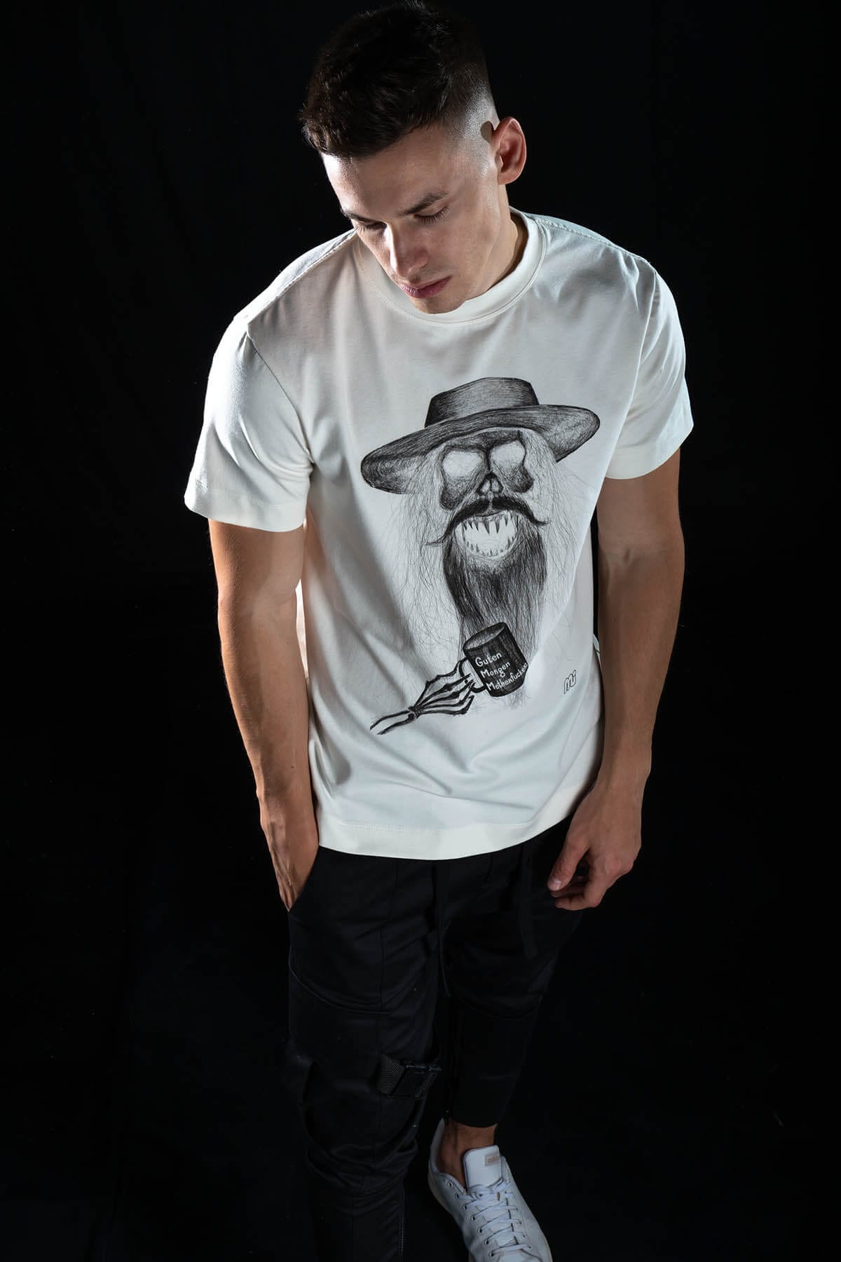Hand painted T-shirt “Guten Morgen Motherf*ckers” White
