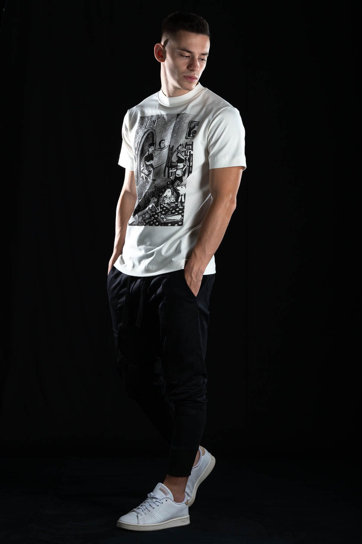 Hand painted T-shirt “Dinner” White