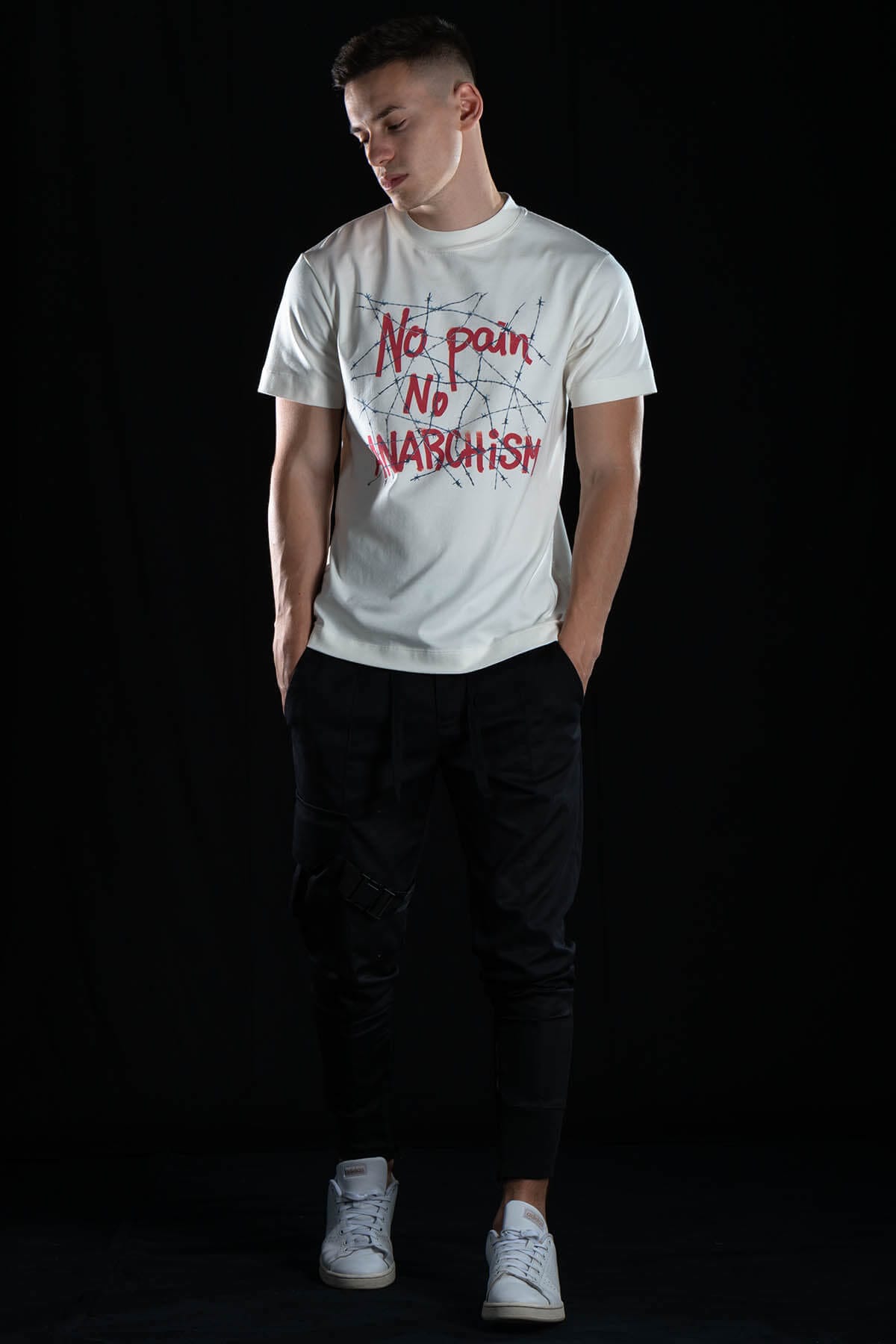 Hand painted T-shirt “No Pain No Anarchism” White