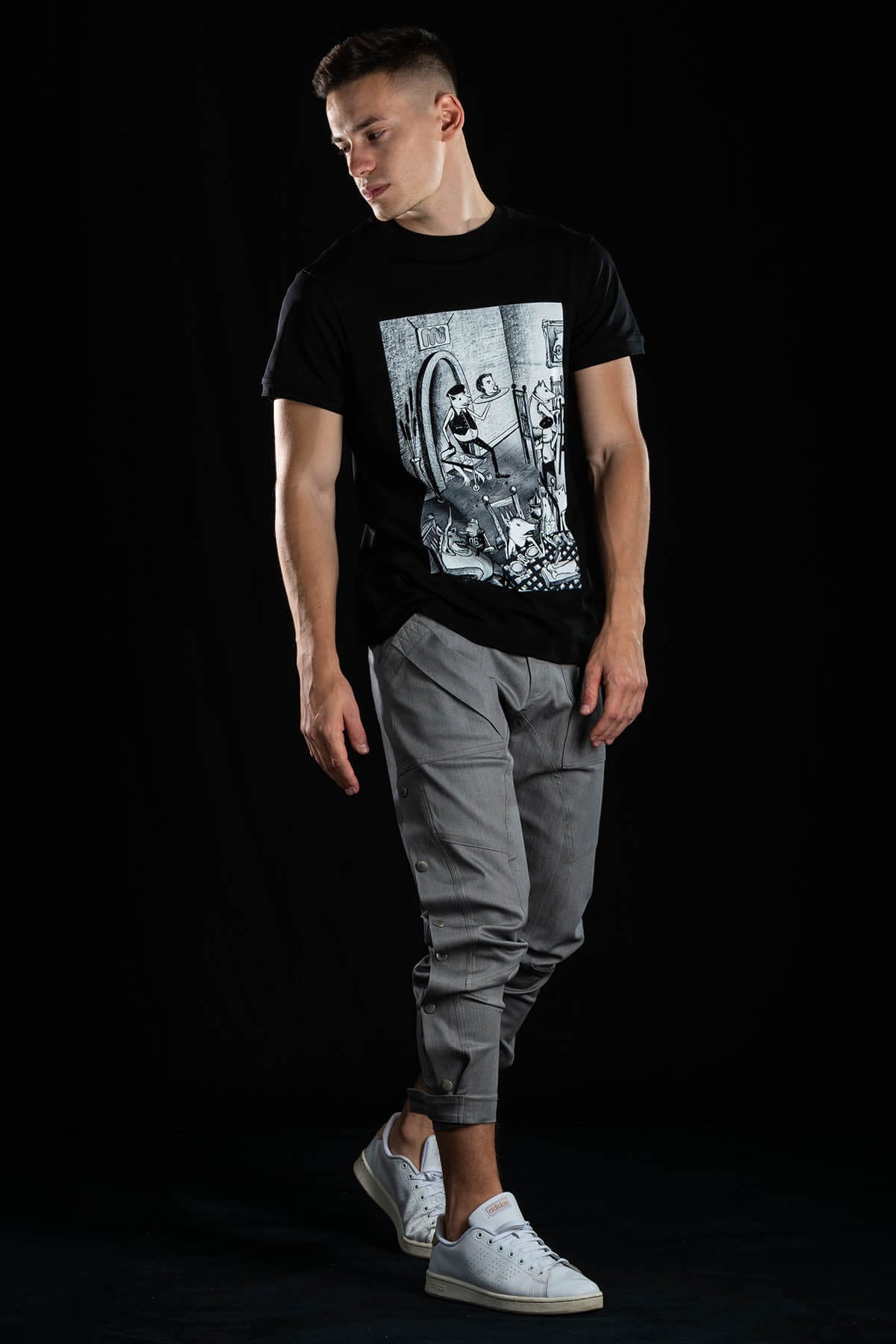 Hand painted T-shirt “Dinner” Black