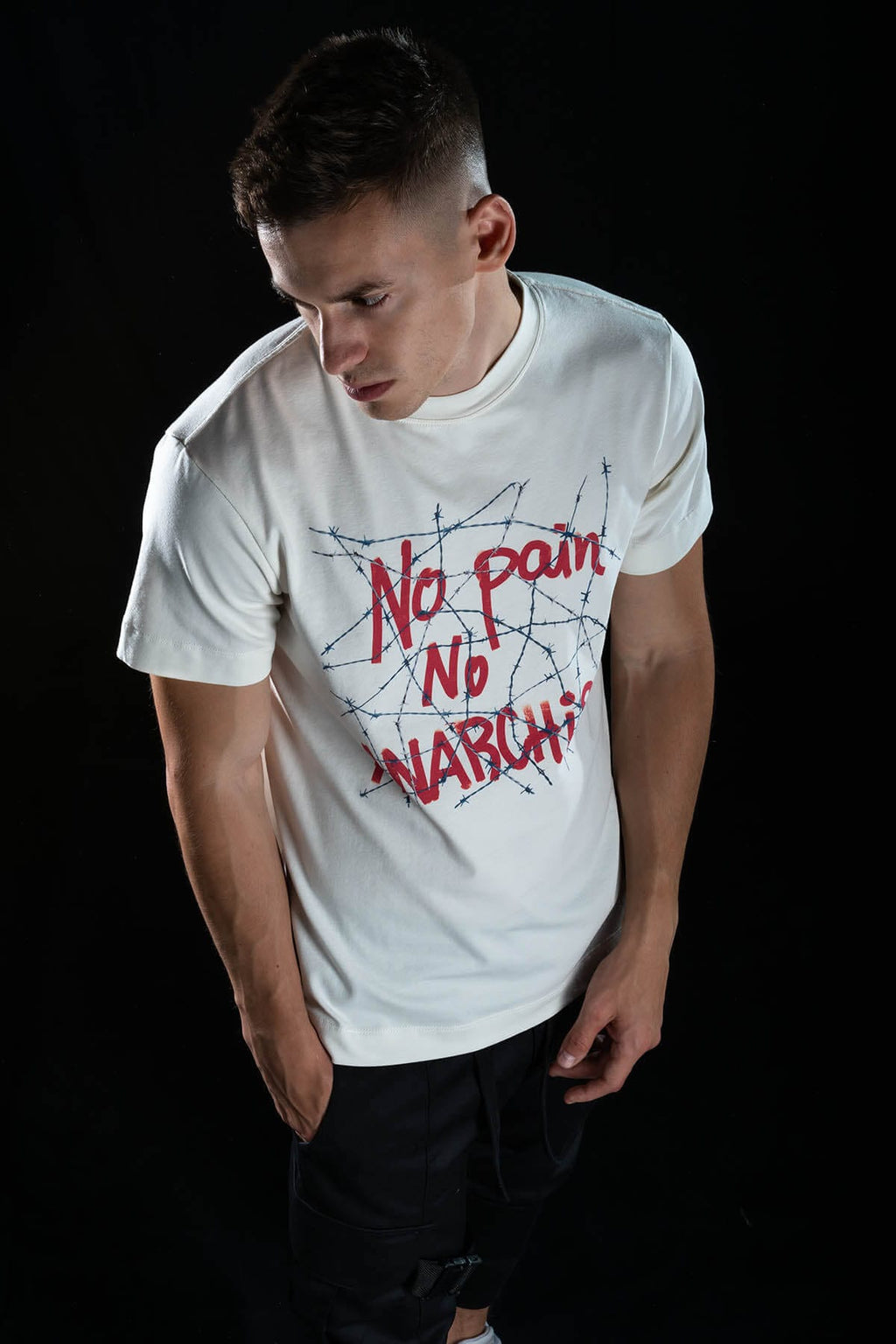 Hand painted T-shirt “No Pain No Anarchism” White