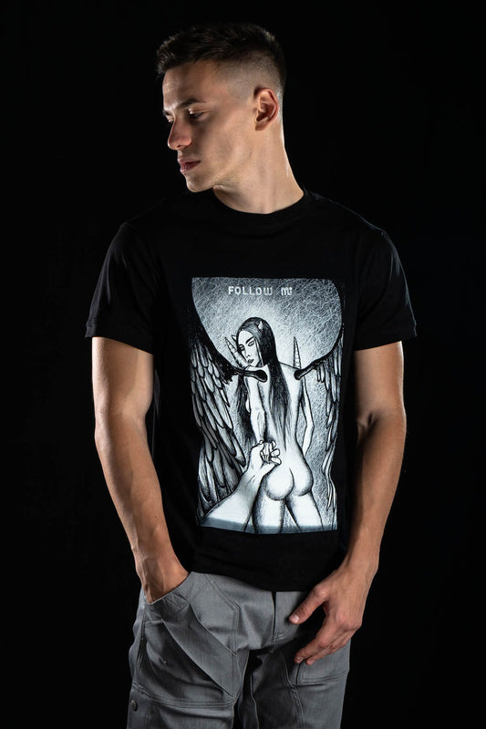 Hand painted T-shirt “Follow Mi” Black
