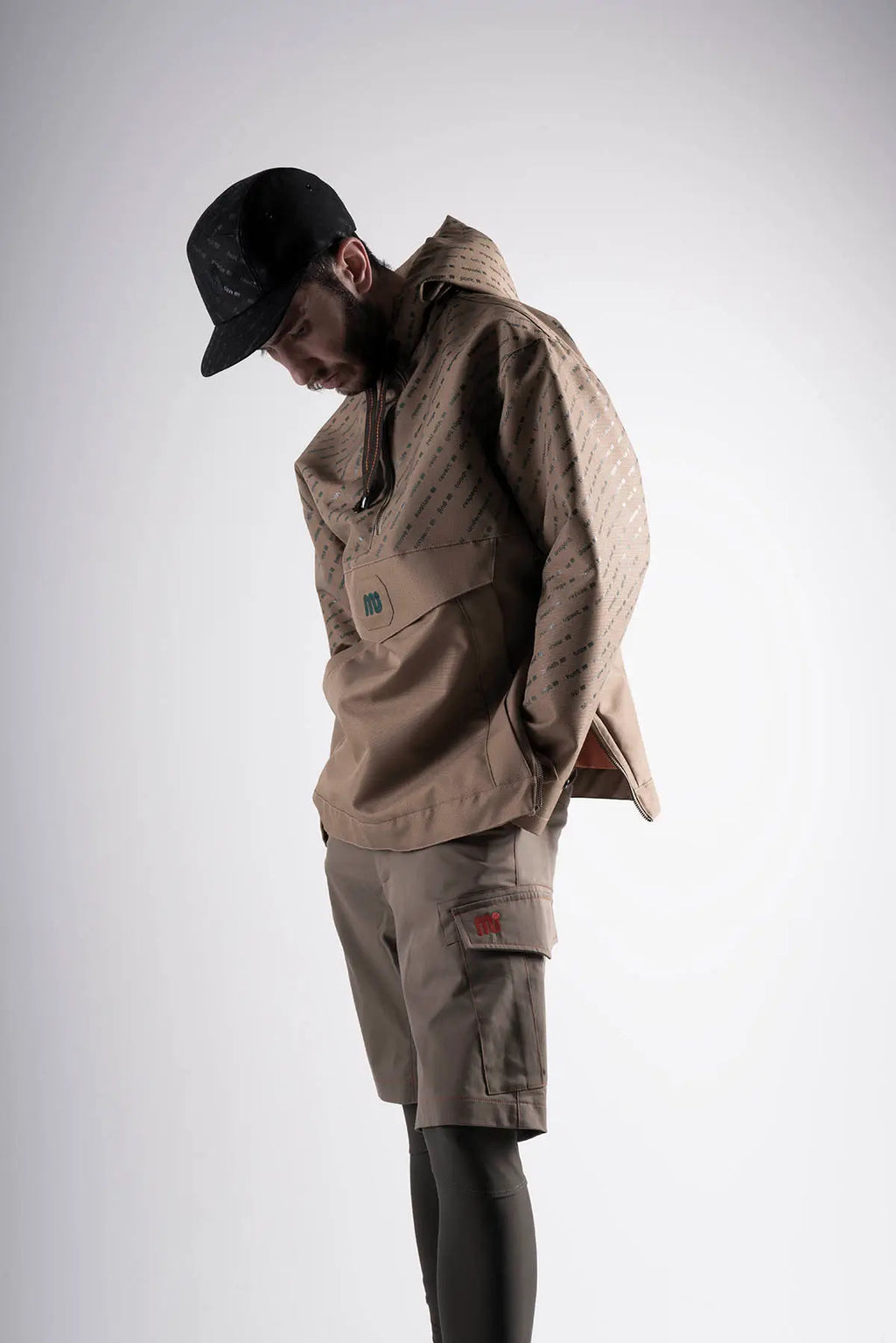 Short Cargo Pants
